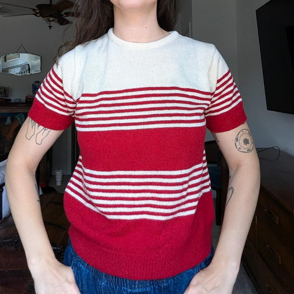 Vintage Red Stripe Short Sleeve Sweater Blouse